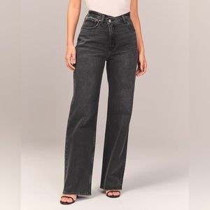 Abercrombie High rise Dad jean. Size 24 or 00. Crossover waistband. Worn once